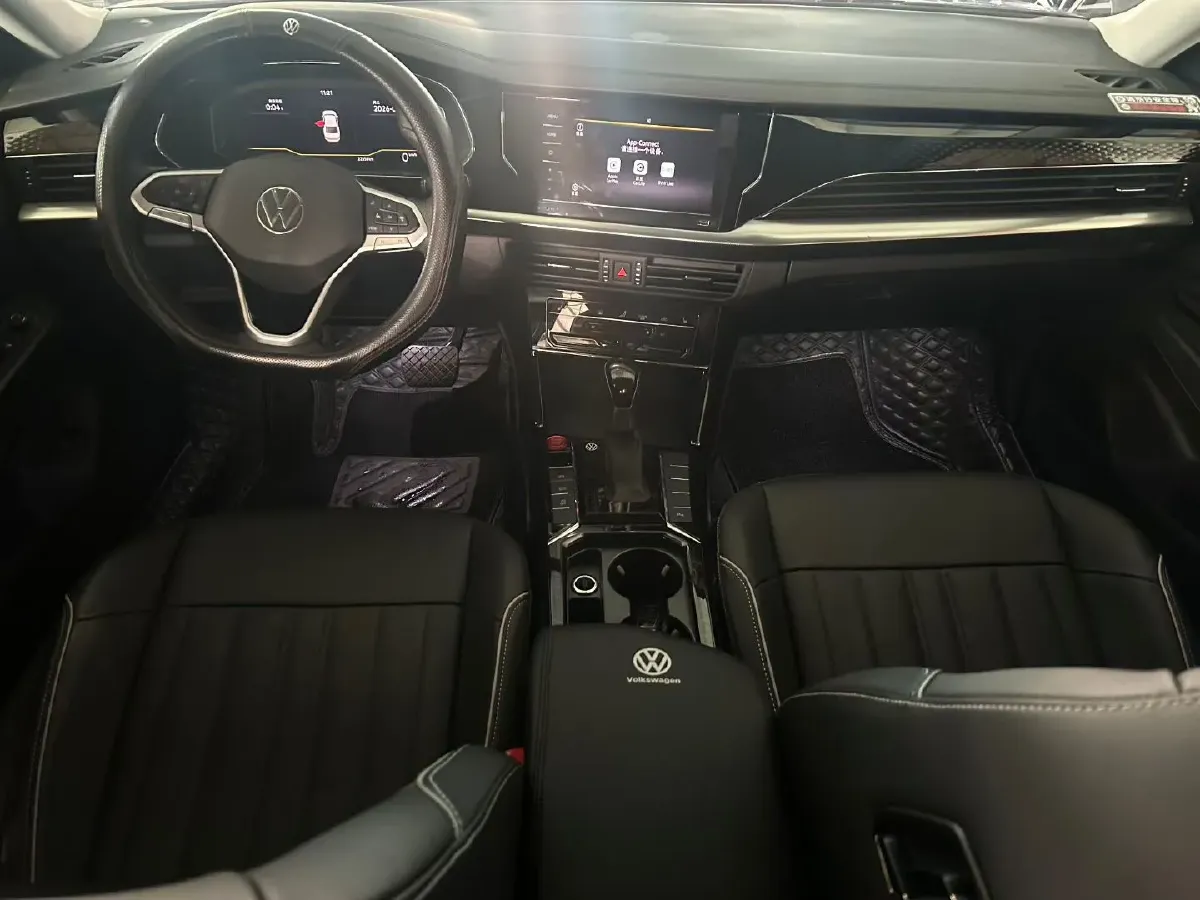 2020 Volkswagen Passat 2.0T 186HP L4 7DCT,autocango,china used car exporter,china ev exporter,chinese used car exporter,chinese used ev exporter