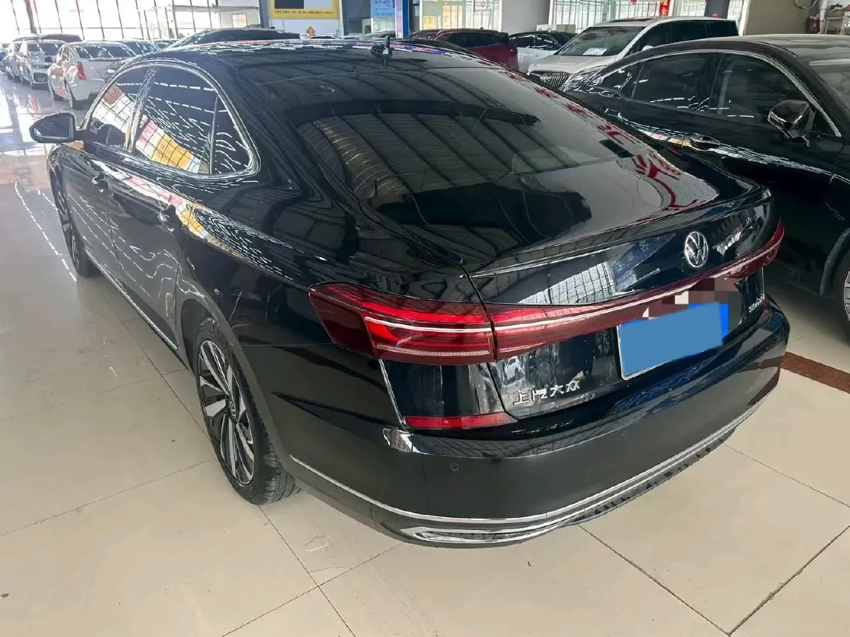 2020 Volkswagen Passat 2.0T 186HP L4 7DCT,autocango,china used car exporter,china ev exporter,chinese used car exporter,chinese used ev exporter