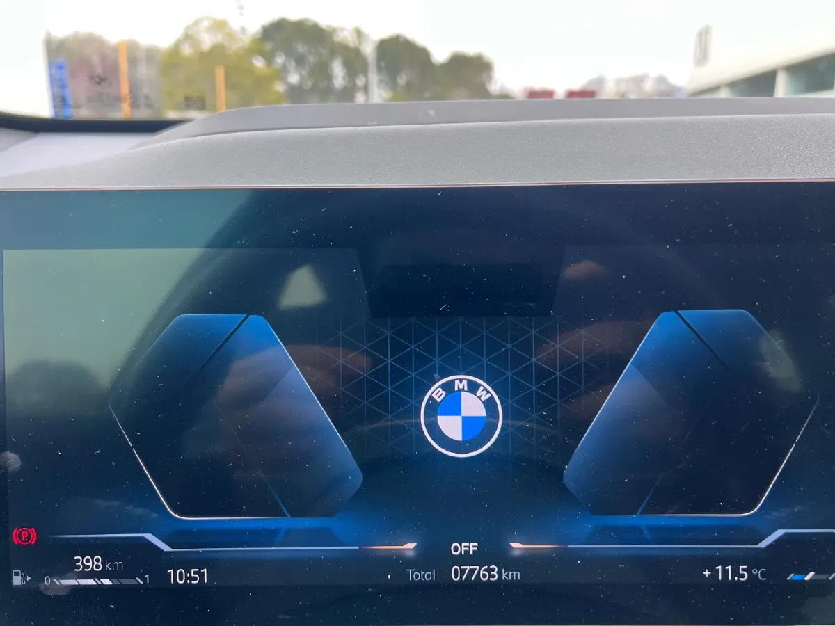 2025 BMW X3 2.0T 258HP L4 8AT,autocango,china used car exporter,china ev exporter,chinese used car exporter,chinese used ev exporter