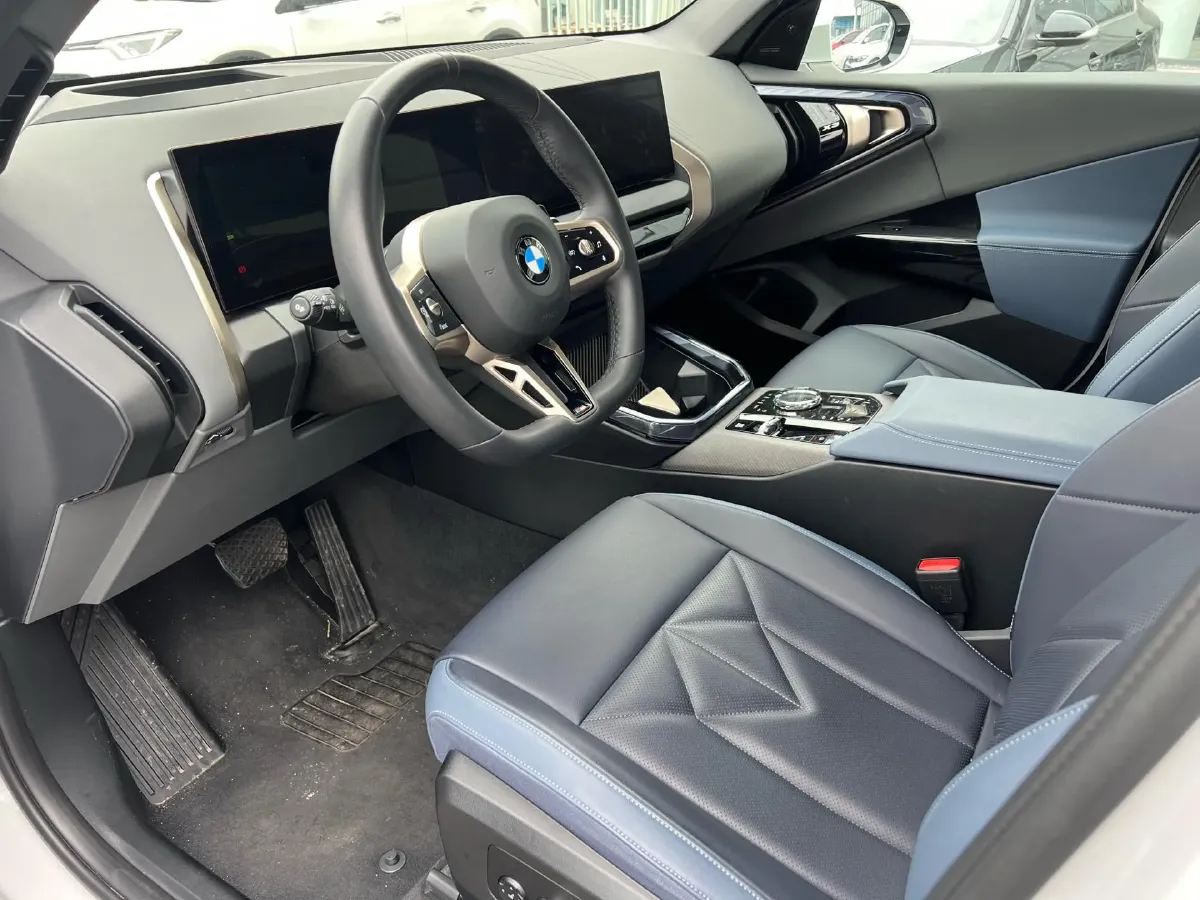 2025 BMW X3 2.0T 258HP L4 8AT,autocango,china used car exporter,china ev exporter,chinese used car exporter,chinese used ev exporter