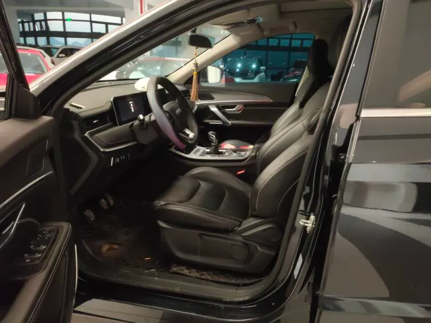 2021 Haval M6 1.5T 150HP L4 6MT,autocango,china used car exporter,china ev exporter,chinese used car exporter,chinese used ev exporter