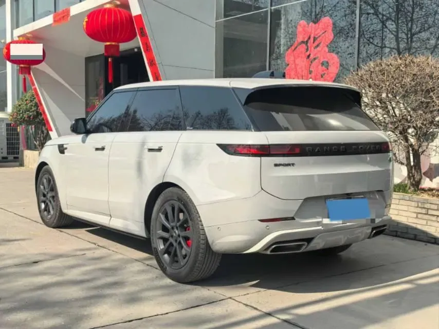 2024 Land Rover Range Rover Sport 3.0T 400HP L6 8AT,autocango,china used car exporter,china ev exporter,chinese used car exporter,chinese used ev exporter