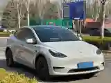 2022 Tesla Model Y BEV 60KWH