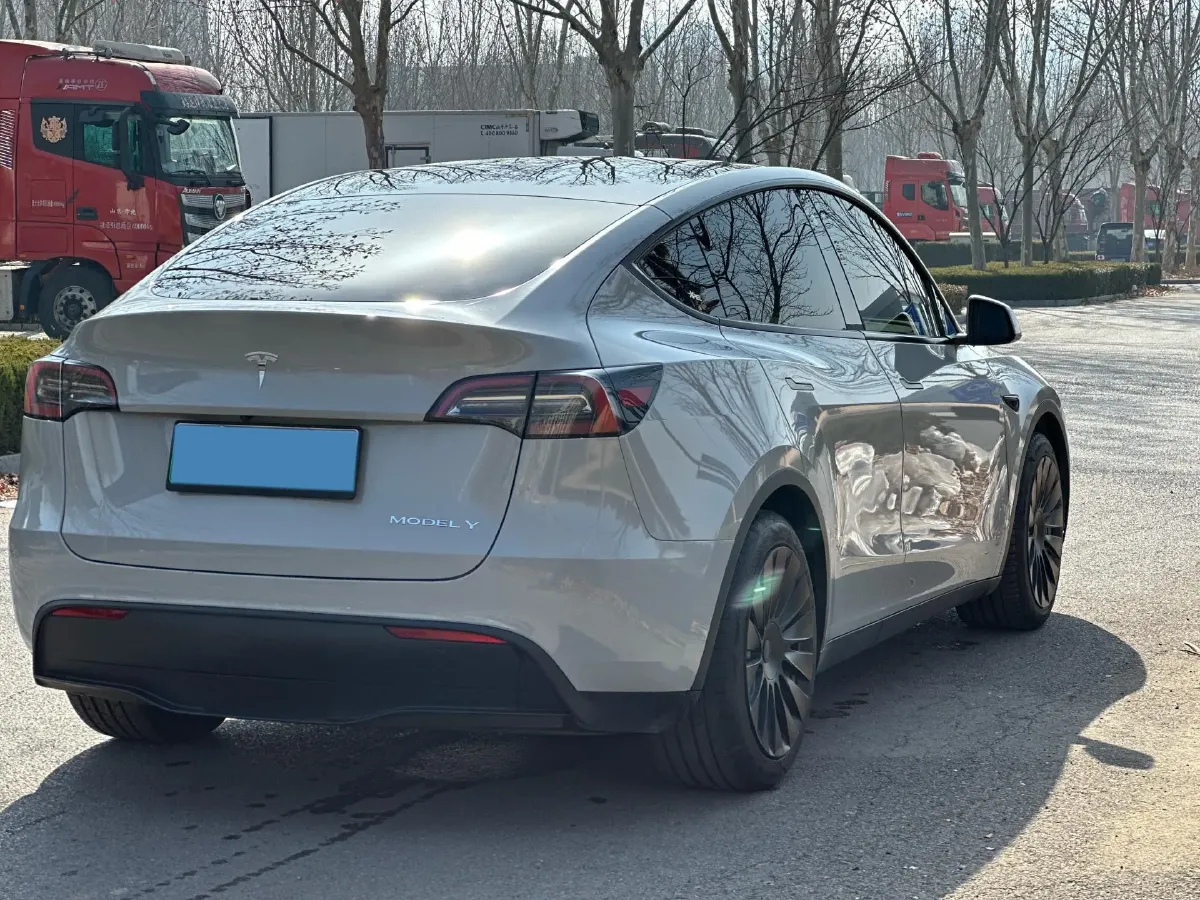 2022 Tesla Model Y BEV 60KWH,autocango,china used car exporter,china ev exporter,chinese used car exporter,chinese used ev exporter
