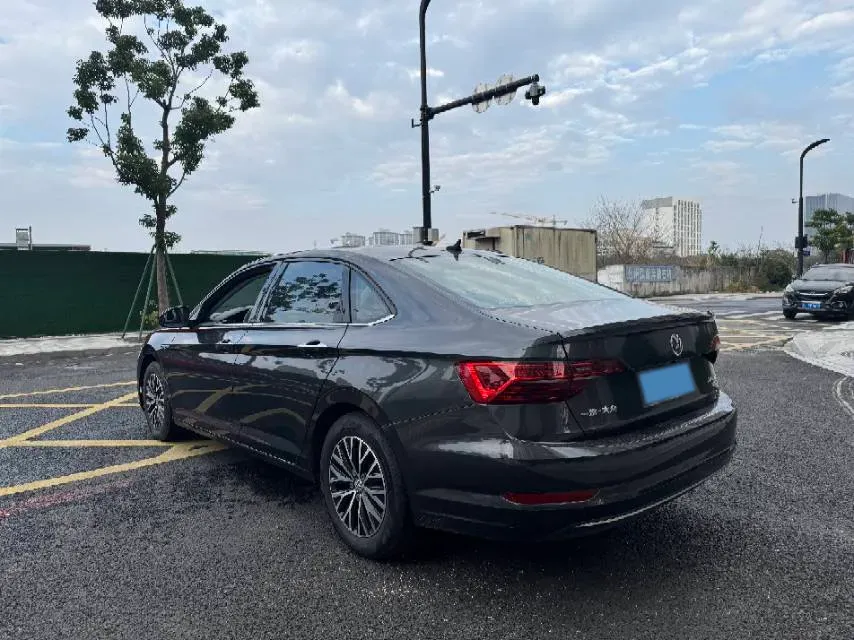 2021 Volkswagen Sagitar 1.2T 116HP L4 7DCT,autocango,china used car exporter,china ev exporter,chinese used car exporter,chinese used ev exporter