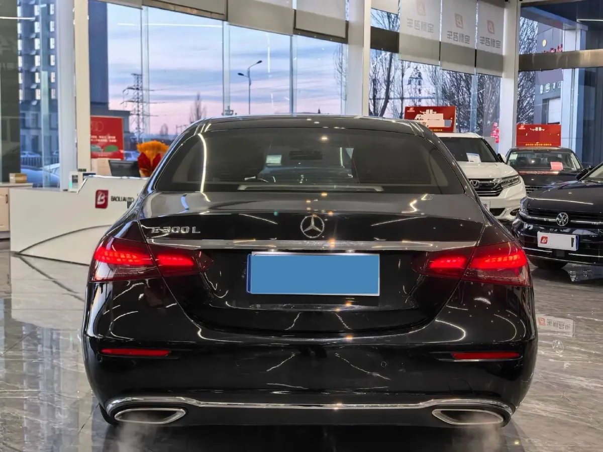 2022 Mercedes-Benz E Class 2.0T 258HP L4 9AT,autocango,china used car exporter,china ev exporter,chinese used car exporter,chinese used ev exporter