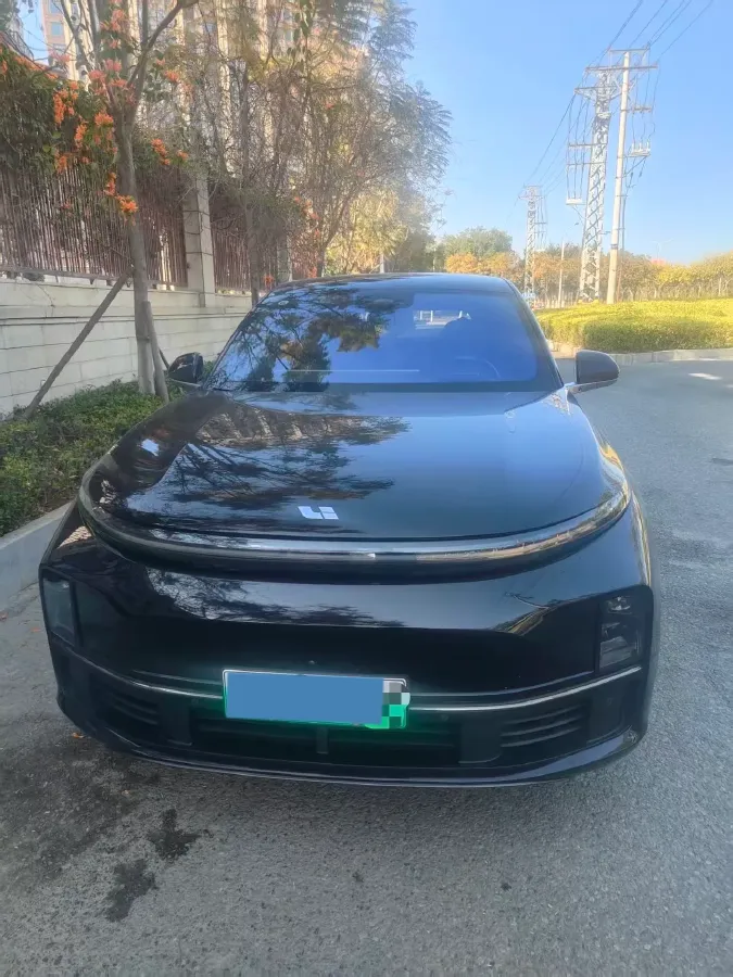 2023 Li L7 Range Extended 154HP REEV 40.9KWH,autocango,china used car exporter,china ev exporter,chinese used car exporter,chinese used ev exporter