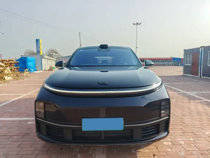 2023 Li L7 Range Extended 154HP REEV 40.9KWH,autocango,china used car exporter,china ev exporter,chinese used car exporter,chinese used ev exporter