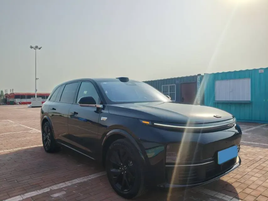 2023 Li L7 Range Extended 154HP REEV 40.9KWH,autocango,china used car exporter,china ev exporter,chinese used car exporter,chinese used ev exporter