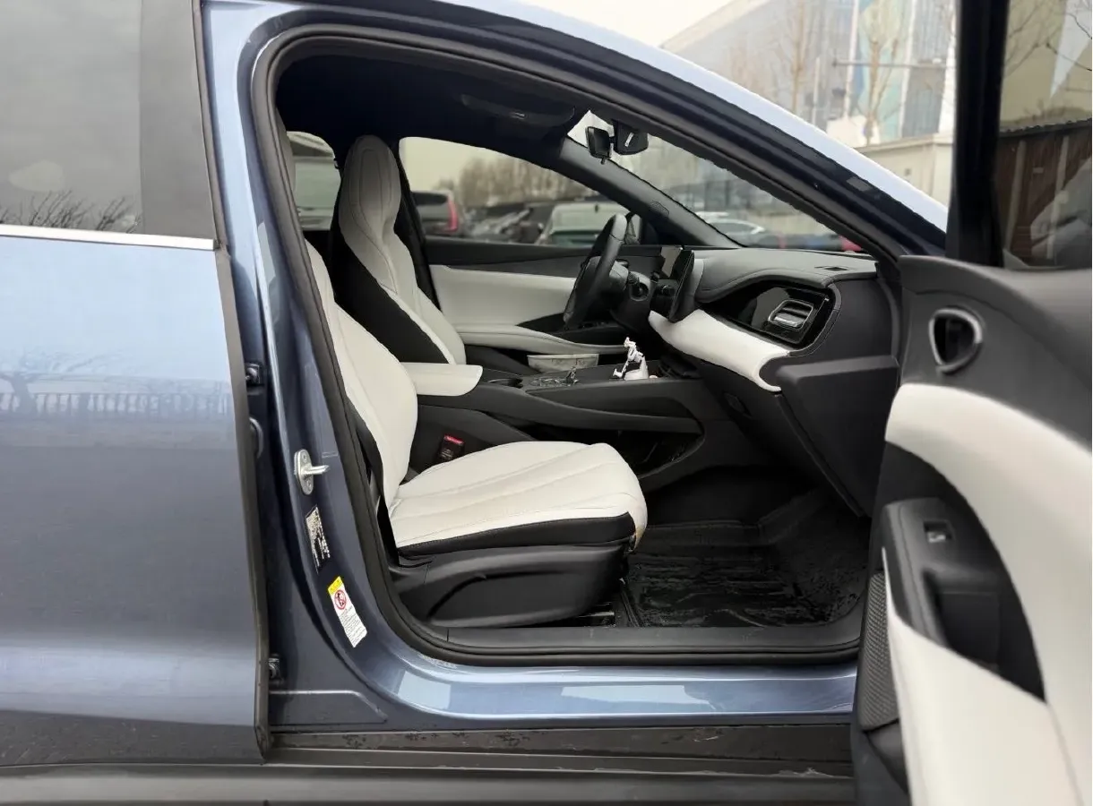 2024 BYD Seal06 1.5L 101HP L4 E-CVT PHEV 10.08KWH,autocango,china used car exporter,china ev exporter,chinese used car exporter,chinese used ev exporter