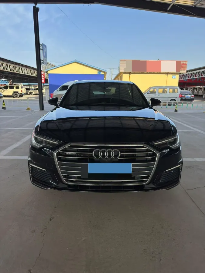 2020 Audi A6L 2.0T 252HP L4 7DCT PHEV 14.1KWH,autocango,china used car exporter,china ev exporter,chinese used car exporter,chinese used ev exporter