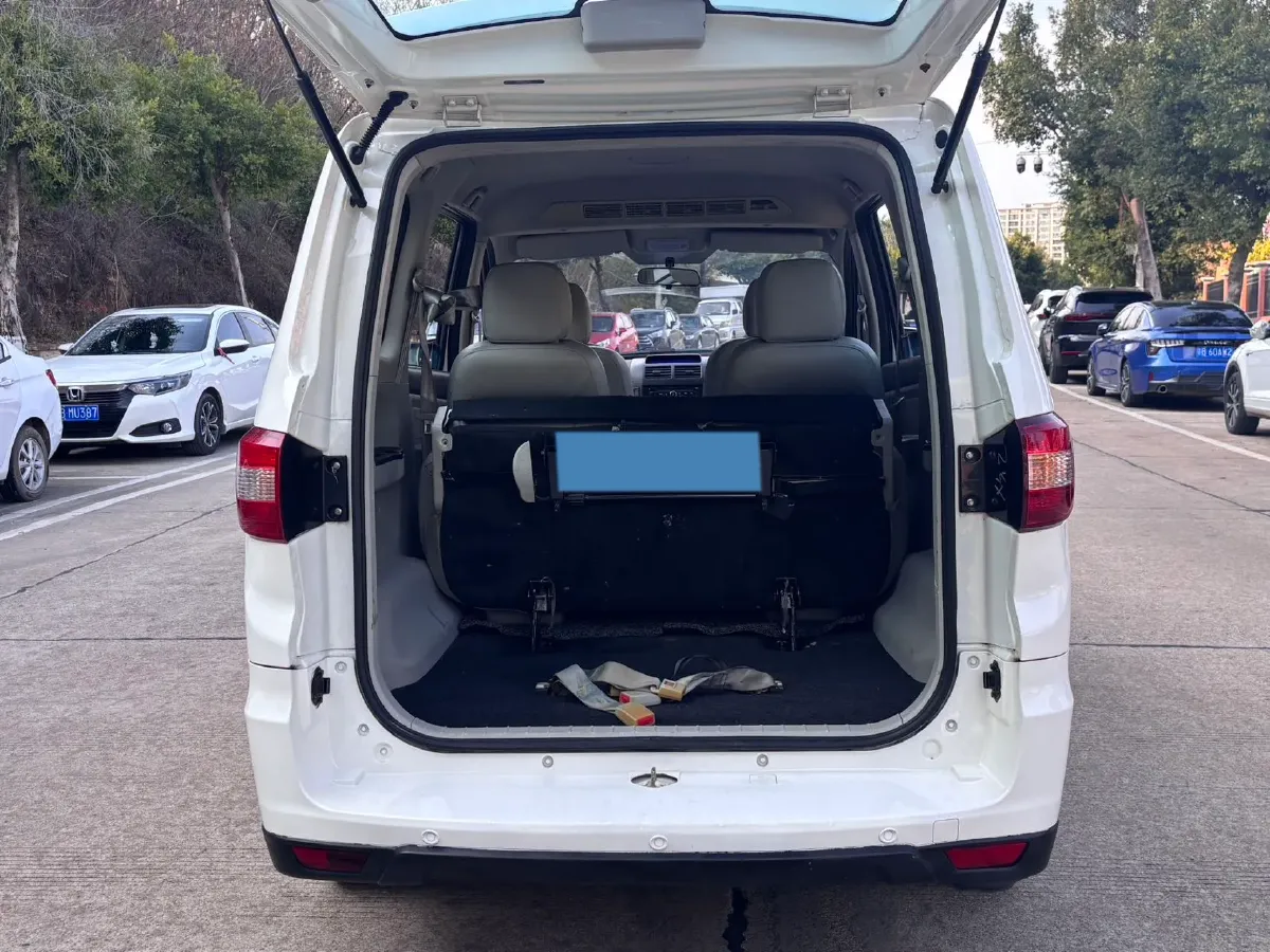 2018 BAIC ChangHe M50S 1.5L 116HP L4 5MT,autocango,china used car exporter,china ev exporter,chinese used car exporter,chinese used ev exporter