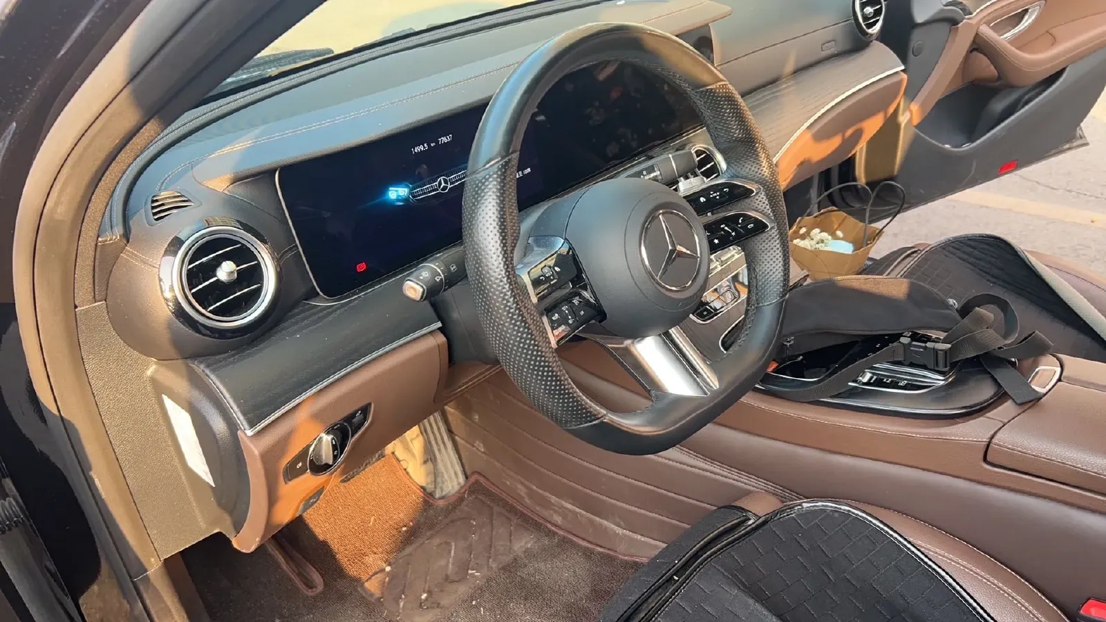 2022 Mercedes-Benz E Class 2.0T 211HP L4 9AT PHEV 25.4KWH,autocango,china used car exporter,china ev exporter,chinese used car exporter,chinese used ev exporter