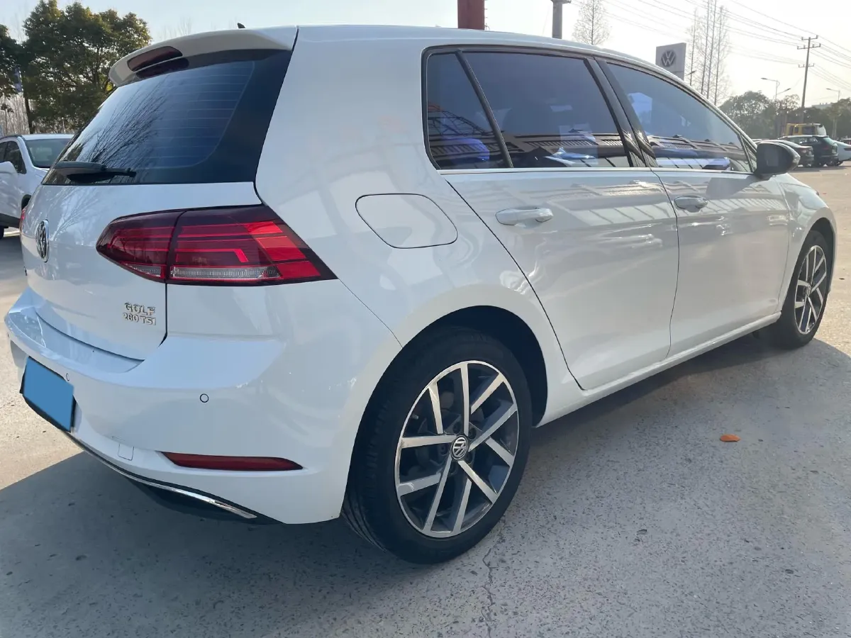 2019 Volkswagen Golf 1.4T 150HP L4 7DCT,autocango,china used car exporter,china ev exporter,chinese used car exporter,chinese used ev exporter