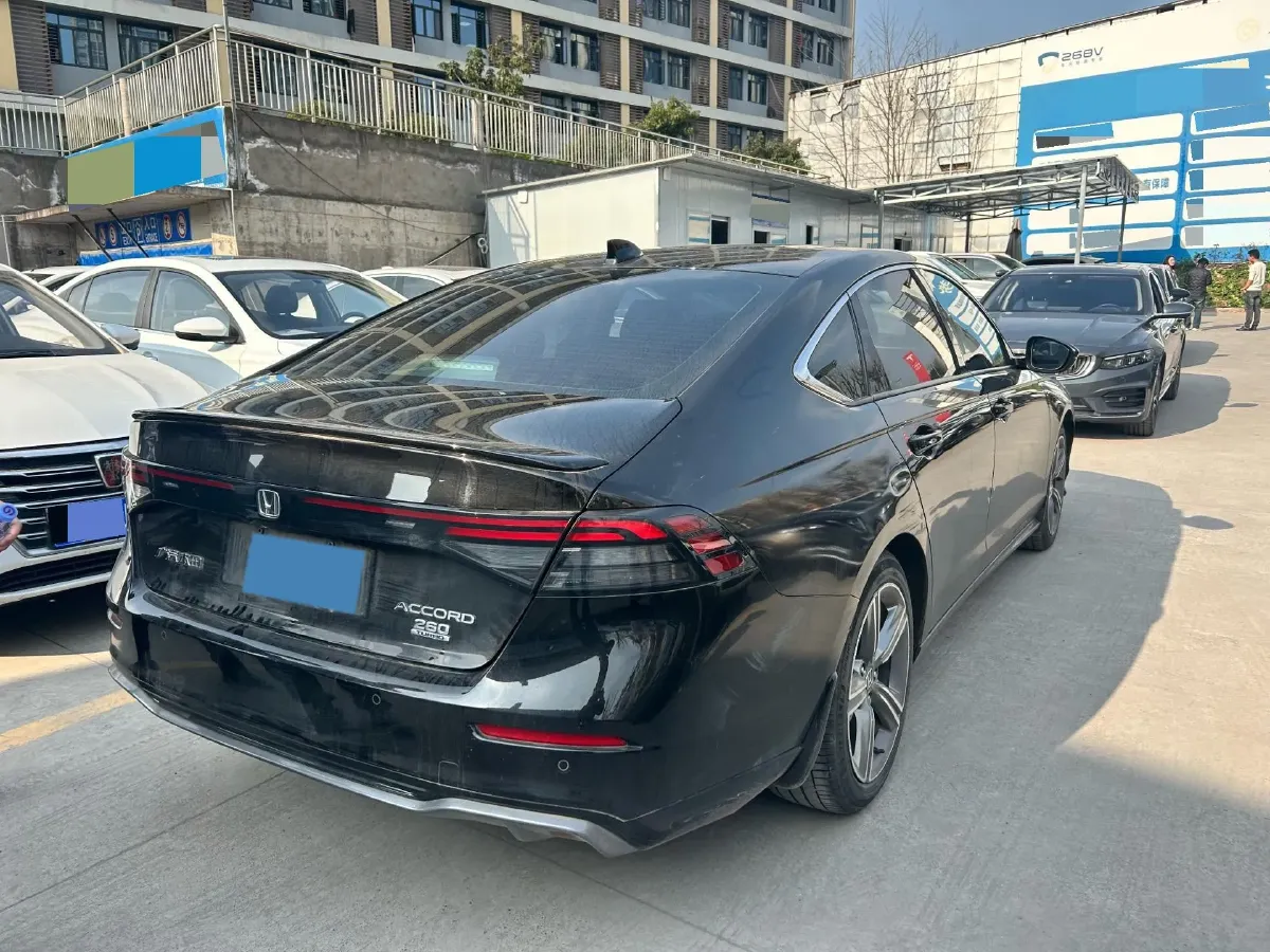 2023 Kia Sportage 2.0L 150HP L4 6AT Hybrid,autocango,china used car exporter,china ev exporter,chinese used car exporter,chinese used ev exporter