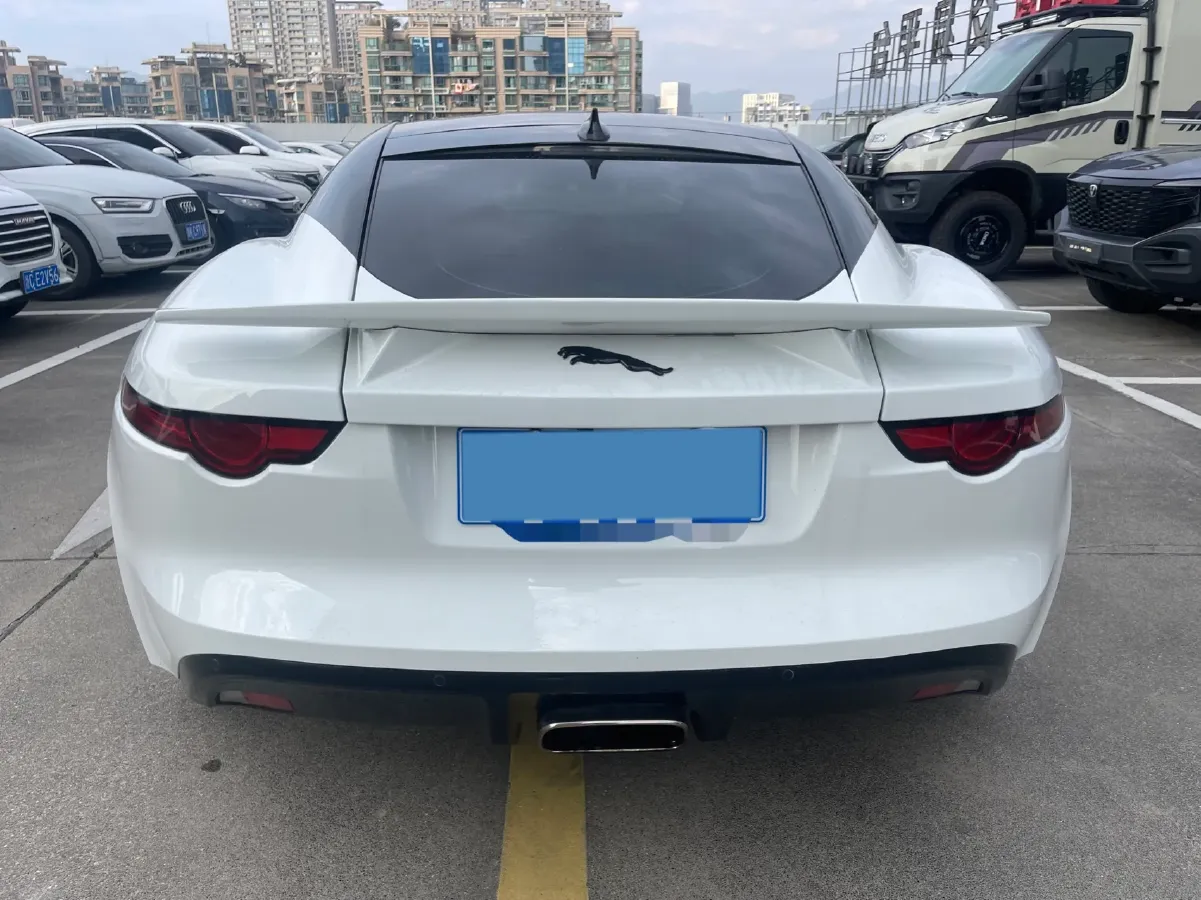 2019 Jaguar F-TYPE 2.0T 300HP L4 8AT,autocango,china used car exporter,china ev exporter,chinese used car exporter,chinese used ev exporter