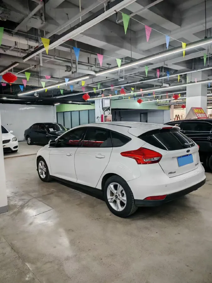 2018 Ford Focus 1.6L 125HP L4 6DCT,autocango,china used car exporter,china ev exporter,chinese used car exporter,chinese used ev exporter
