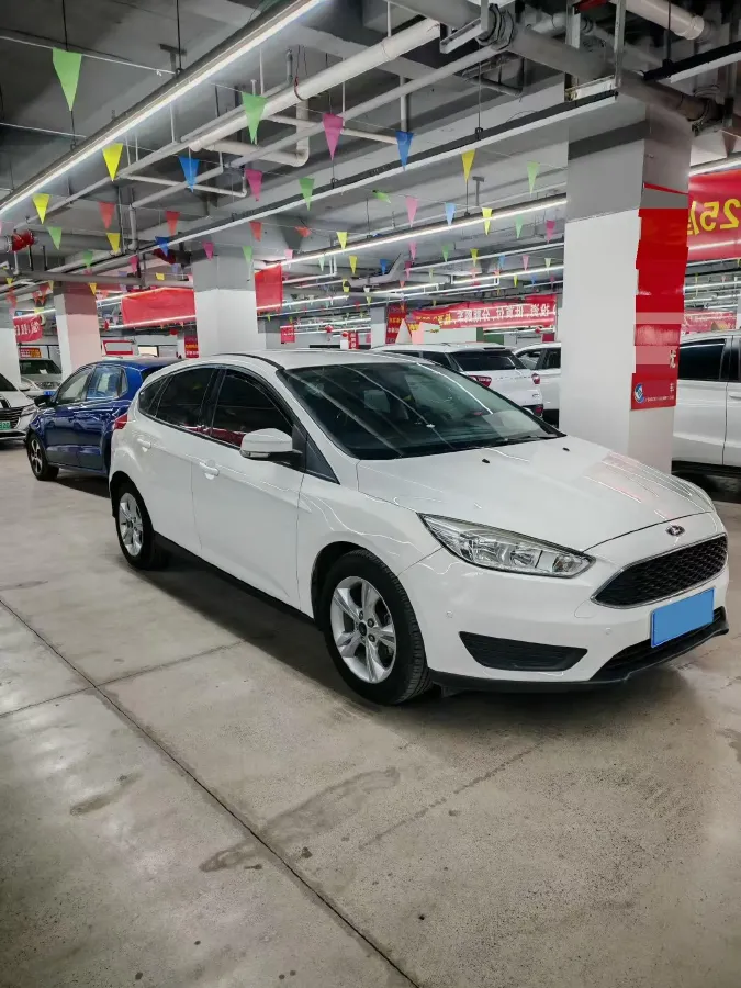 2018 Ford Focus 1.6L 125HP L4 6DCT,autocango,china used car exporter,china ev exporter,chinese used car exporter,chinese used ev exporter