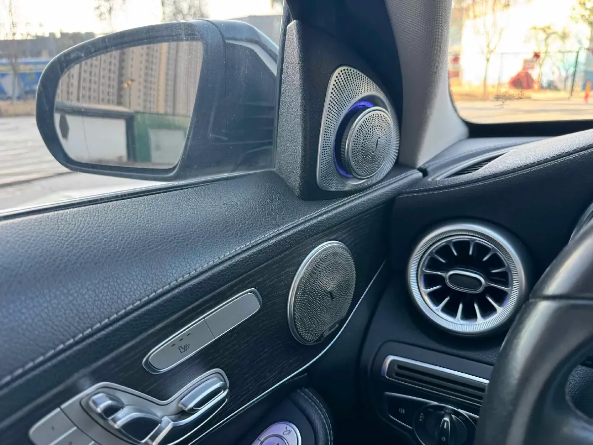 2020 Mercedes-Benz C Class 1.5T 184HP L4 9AT,autocango,china used car exporter,china ev exporter,chinese used car exporter,chinese used ev exporter