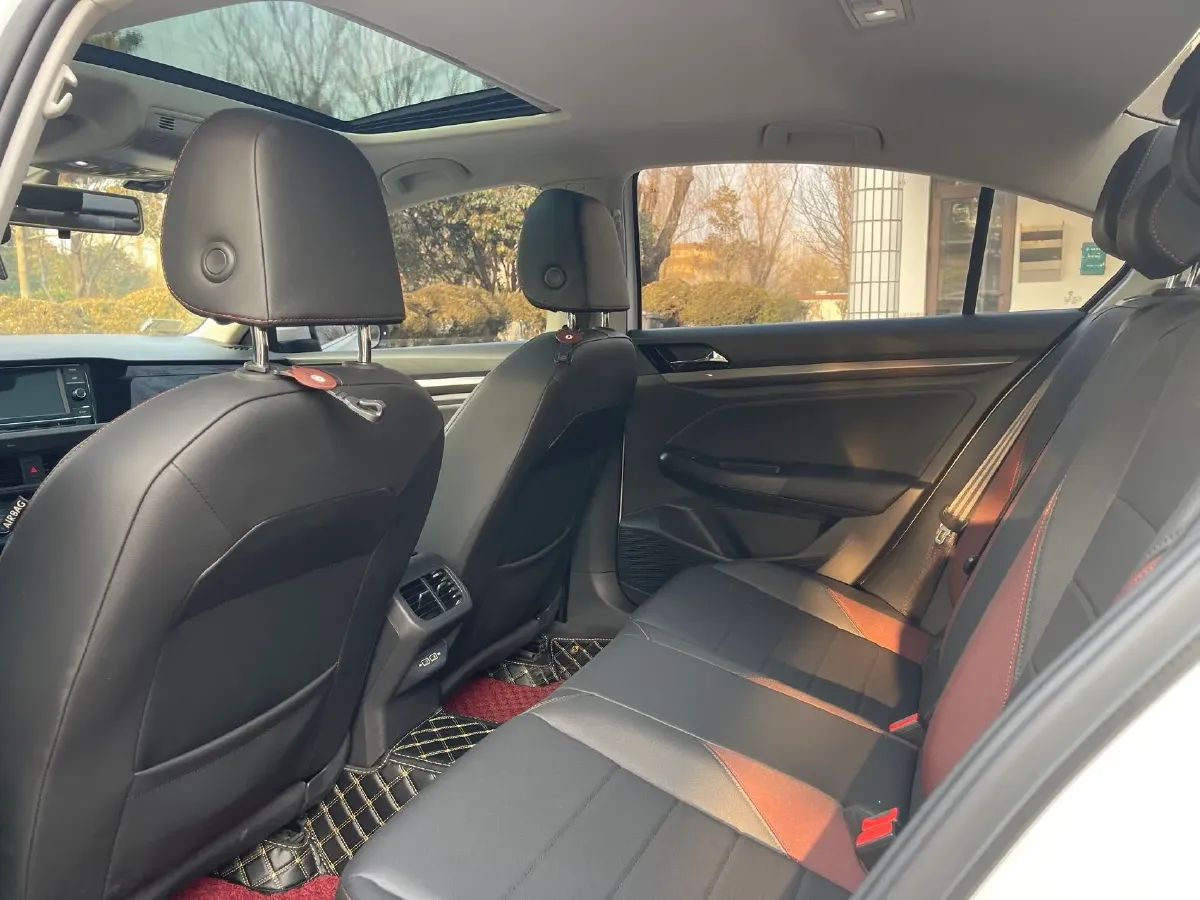 2019 MAXUS T70 2.0T 163HP L4 6AT,autocango,china used car exporter,china ev exporter,chinese used car exporter,chinese used ev exporter