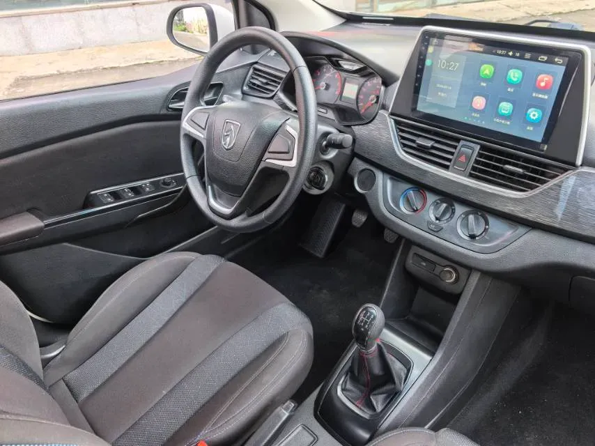 2016 BaoJun 310 1.2L 82HP L4 5MT,autocango,china used car exporter,china ev exporter,chinese used car exporter,chinese used ev exporter