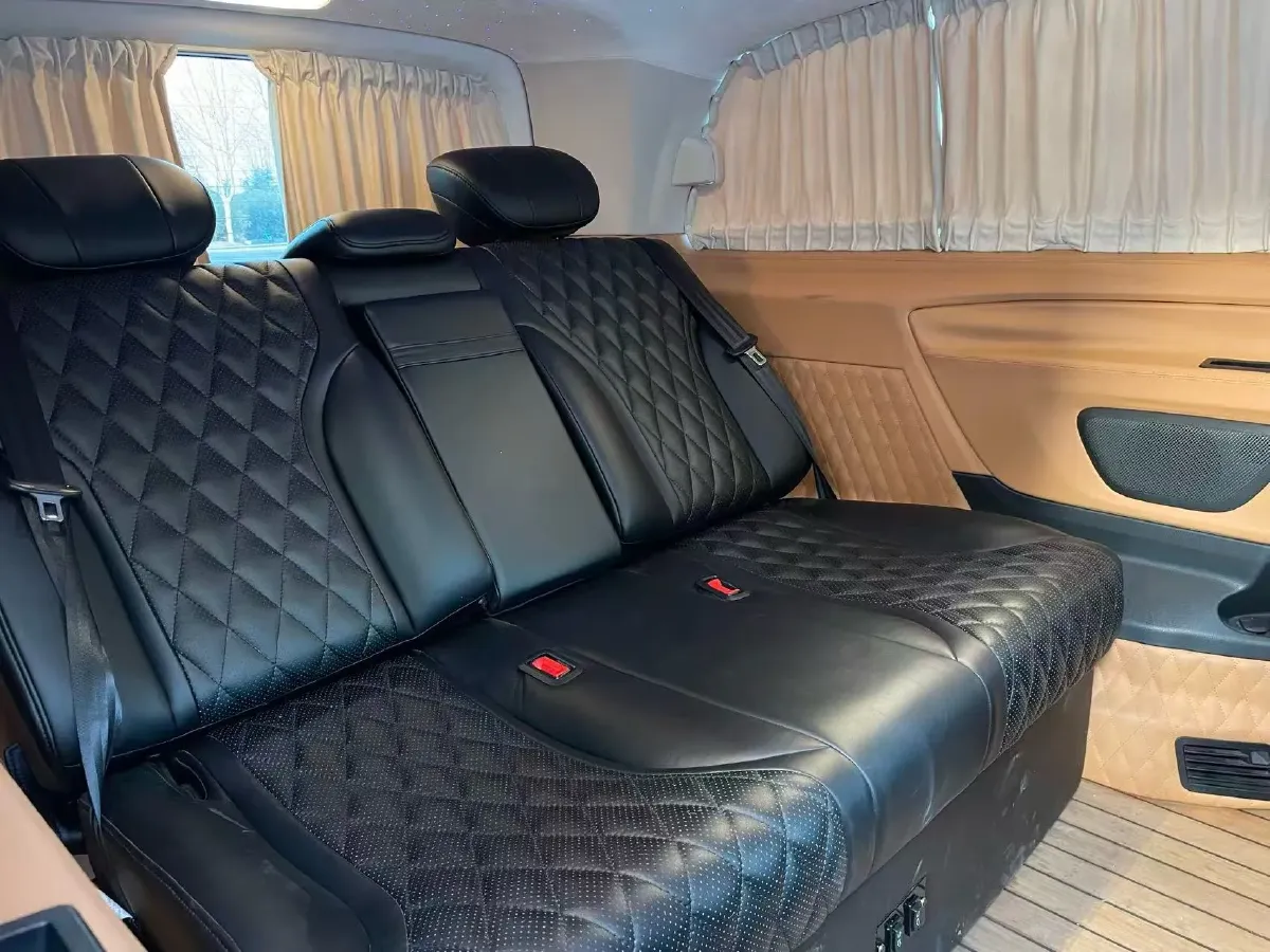 2020 Mercedes-Benz Vito 2.0T 211HP L4 9AT,autocango,china used car exporter,china ev exporter,chinese used car exporter,chinese used ev exporter