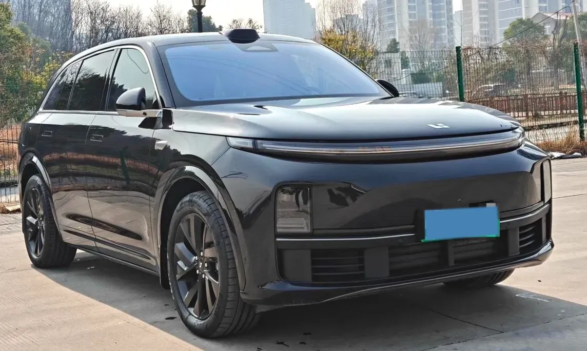 2024 Li L8 Range Extended 154HP REEV 42.8KWH,autocango,china used car exporter,china ev exporter,chinese used car exporter,chinese used ev exporter