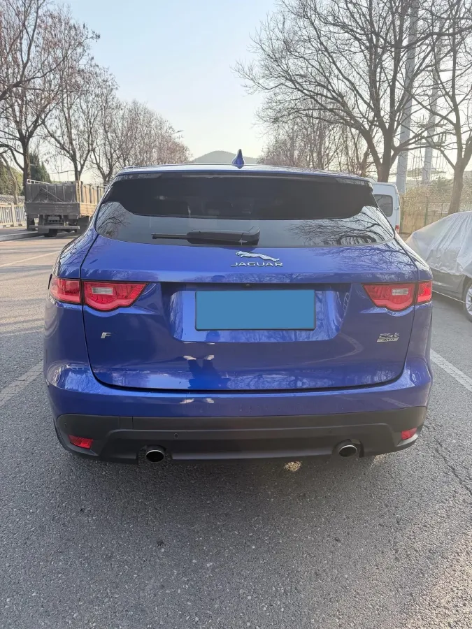 2018 Jaguar F-PACE 2.0T 250HP L4 8AT,autocango,china used car exporter,china ev exporter,chinese used car exporter,chinese used ev exporter