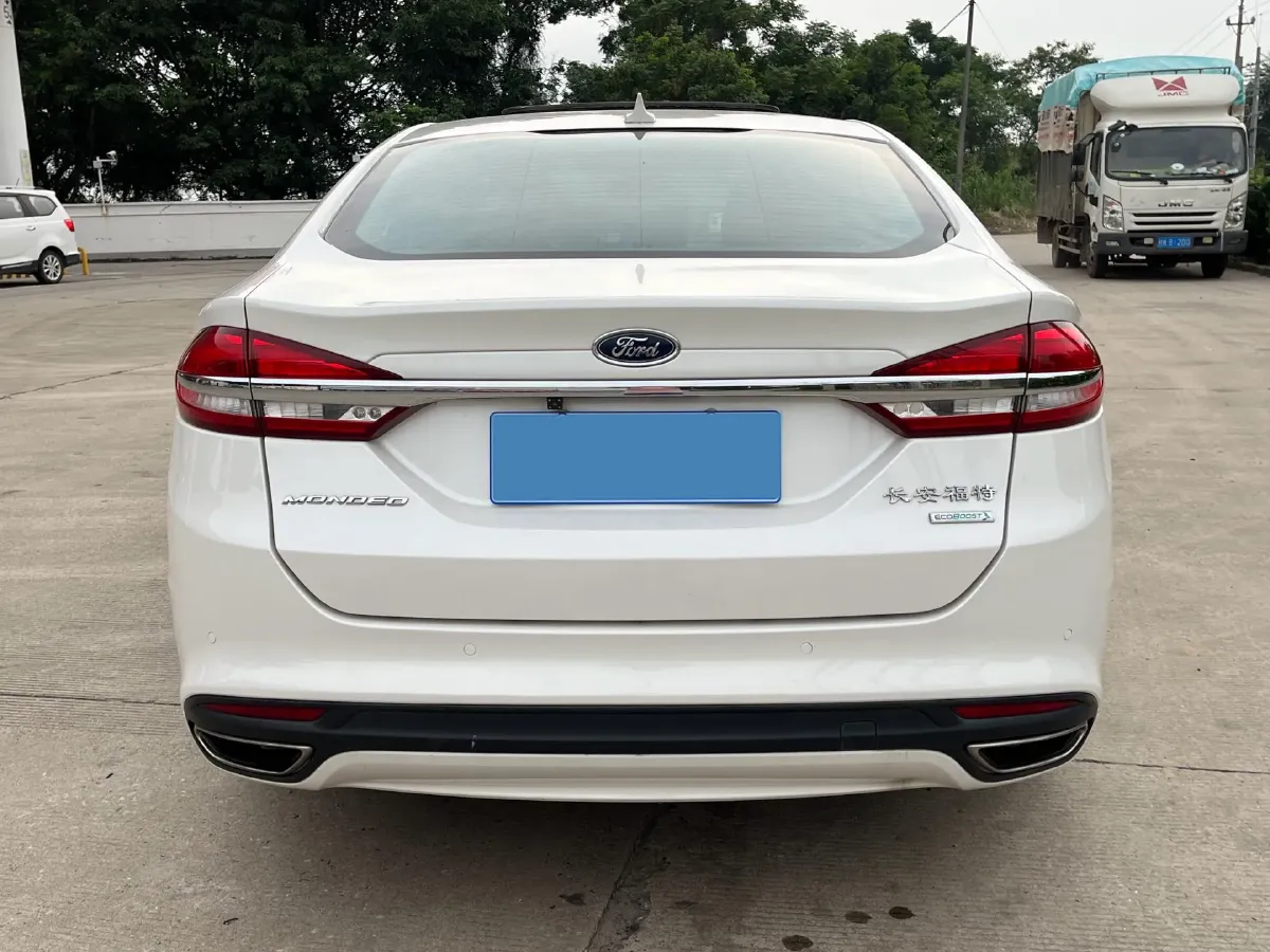 2018 Ford Mondeo 1.5T 181HP L4 6AT,autocango,china used car exporter,china ev exporter,chinese used car exporter,chinese used ev exporter