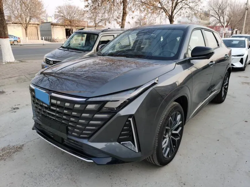 2024 ChangAn UNI-Z 1.5L 98HP L4 E-CVT PHEV 18.4KWH,autocango,china used car exporter,china ev exporter,chinese used car exporter,chinese used ev exporter