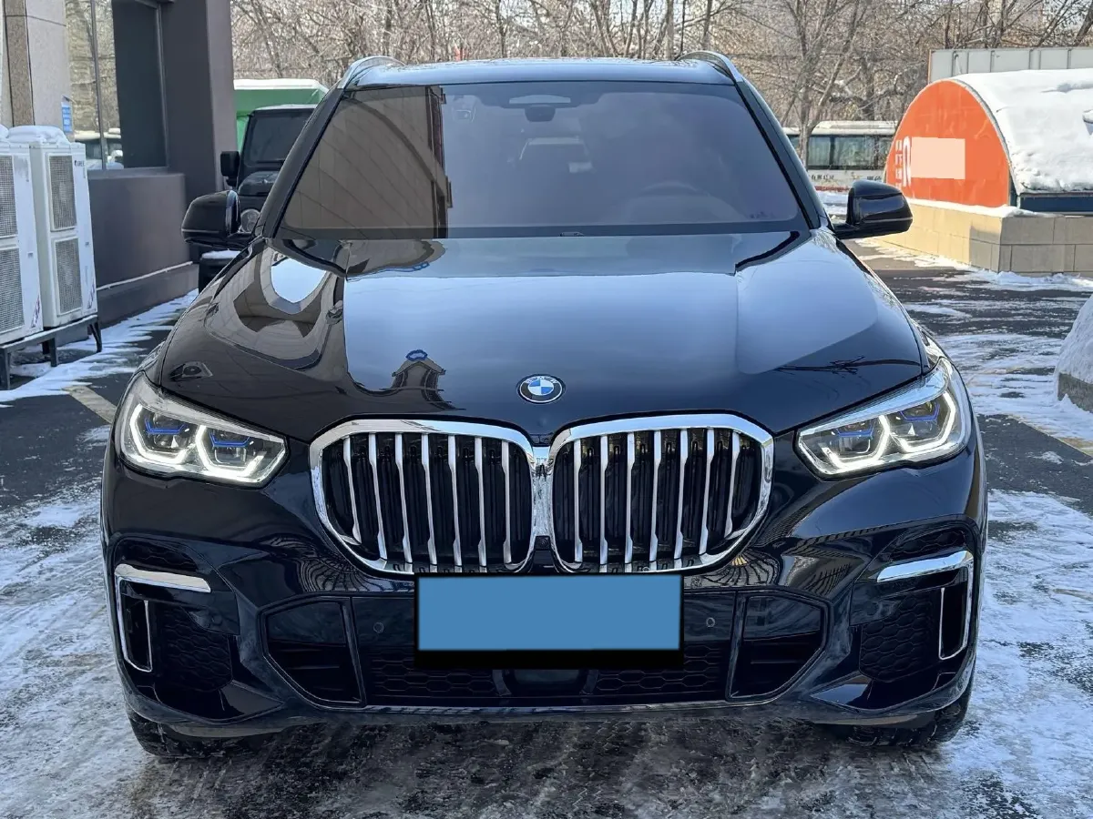 2022 BMW X5 3.0T 333HP L6 8AT,autocango,china used car exporter,china ev exporter,chinese used car exporter,chinese used ev exporter