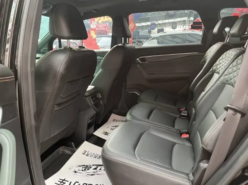 2023 Geely Okavango L 2.0T 218HP L4 7DCT,autocango,china used car exporter,china ev exporter,chinese used car exporter,chinese used ev exporter