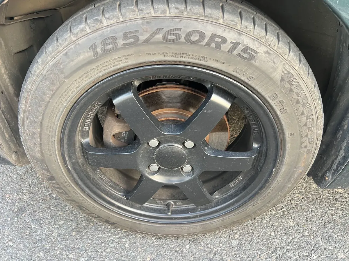 2015 Suzuki Swift 1.5L 103HP L4 4AT,autocango,china used car exporter,china ev exporter,chinese used car exporter,chinese used ev exporter