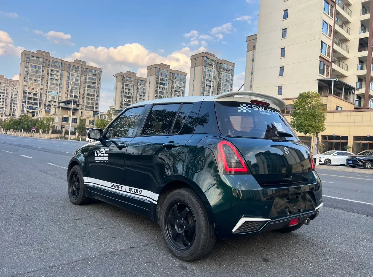 2015 Suzuki Swift 1.5L 103HP L4 4AT,autocango,china used car exporter,china ev exporter,chinese used car exporter,chinese used ev exporter