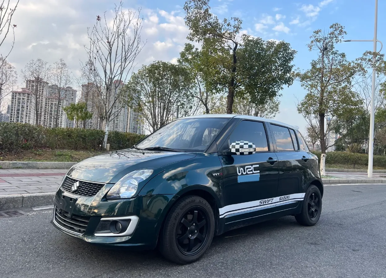 2015 Suzuki Swift 1.5L 103HP L4 4AT,autocango,china used car exporter,china ev exporter,chinese used car exporter,chinese used ev exporter