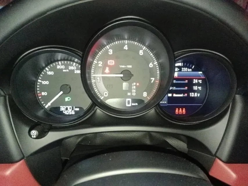 2024 Porsche Macan 2.0T 265HP L4 7DCT,autocango,china used car exporter,china ev exporter,chinese used car exporter,chinese used ev exporter