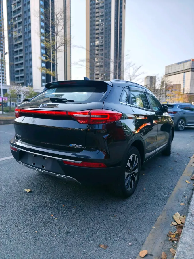 2018 Weltmeister EX5 BEV 52.56KWH,autocango,china used car exporter,china ev exporter,chinese used car exporter,chinese used ev exporter