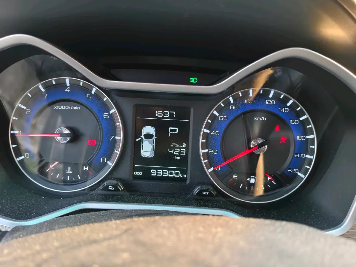 2017 Geely Vision X3 1.5L 102HP L4 4AT,autocango,china used car exporter,china ev exporter,chinese used car exporter,chinese used ev exporter