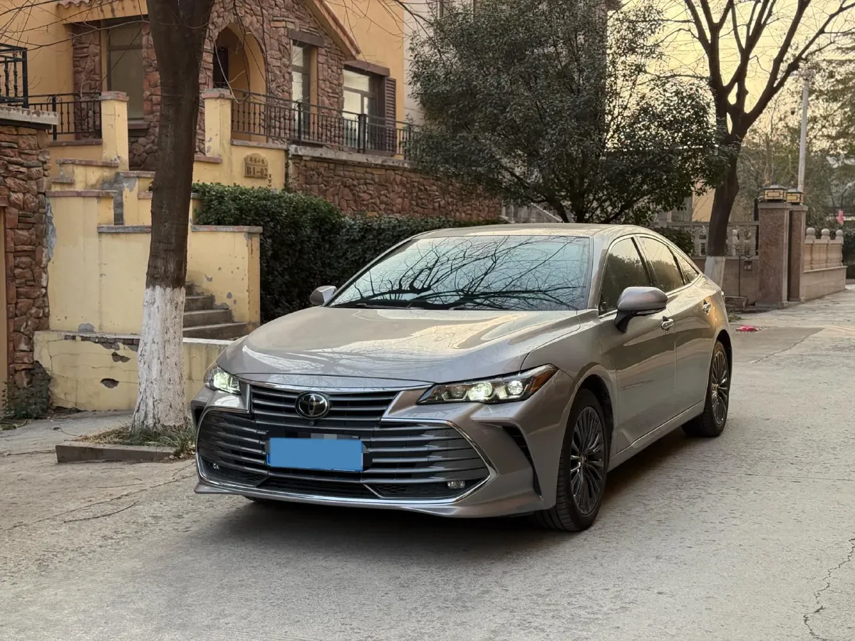 2019 Toyota Avalon 2.0L 178HP L4 CVT,autocango,china used car exporter,china ev exporter,chinese used car exporter,chinese used ev exporter