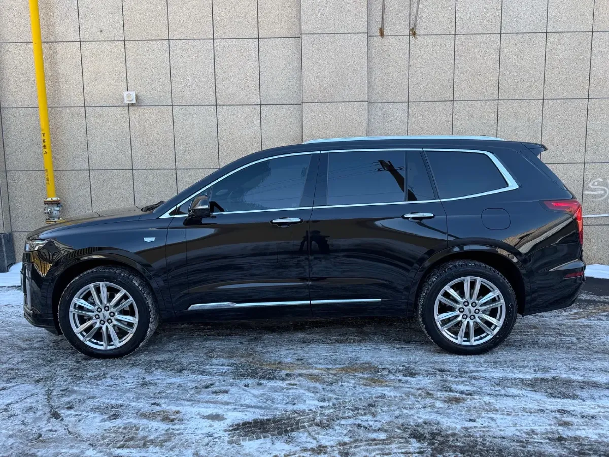 2022 Cadillac XT6 2.0T 237HP L4 9AT,autocango,china used car exporter,china ev exporter,chinese used car exporter,chinese used ev exporter