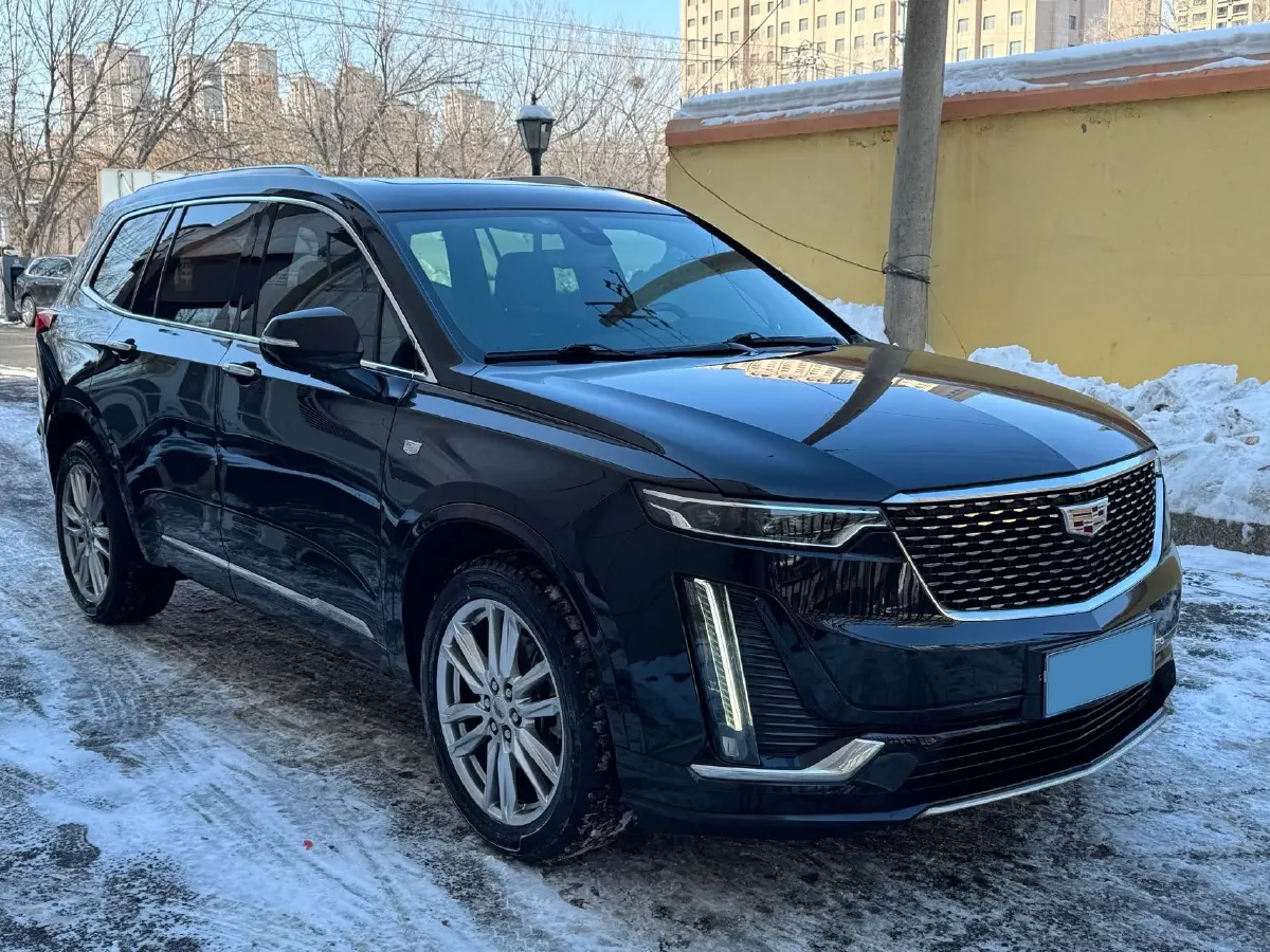 2022 Cadillac XT6 2.0T 237HP L4 9AT,autocango,china used car exporter,china ev exporter,chinese used car exporter,chinese used ev exporter