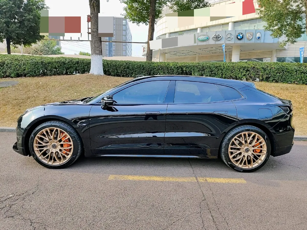 2025 Zeekr 001 BEV 100KWH,autocango,china used car exporter,china ev exporter,chinese used car exporter,chinese used ev exporter