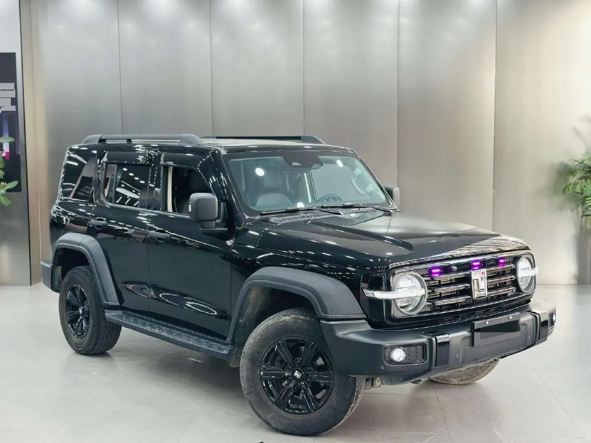 2023 Tank 300 2.0T 227HP L4 8AT,autocango,china used car exporter,china ev exporter,chinese used car exporter,chinese used ev exporter