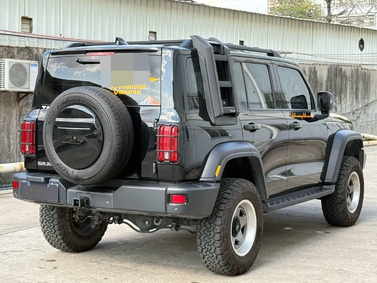 2021 Tank 300 2.0T 227HP L4 8AT,autocango,china used car exporter,china ev exporter,chinese used car exporter,chinese used ev exporter