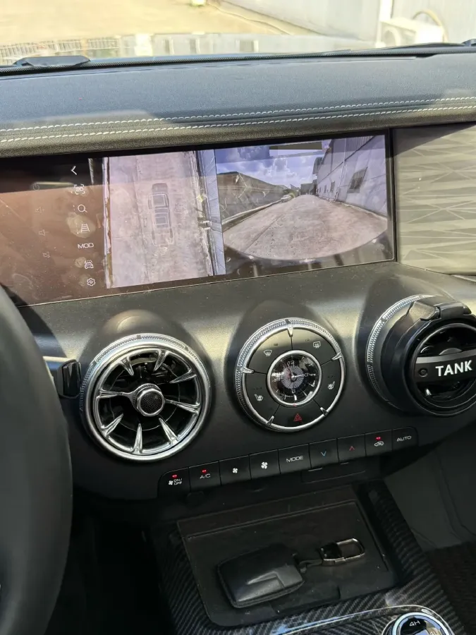 2021 Tank 300 2.0T 227HP L4 8AT,autocango,china used car exporter,china ev exporter,chinese used car exporter,chinese used ev exporter