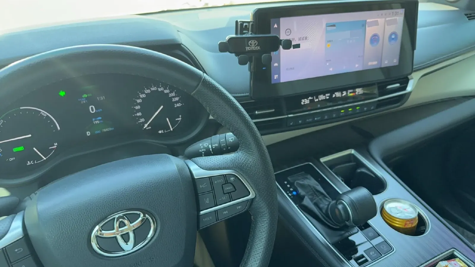 2022 Toyota Granvia 2.5L 192HP L4 E-CVT Hybrid,autocango,china used car exporter,china ev exporter,chinese used car exporter,chinese used ev exporter