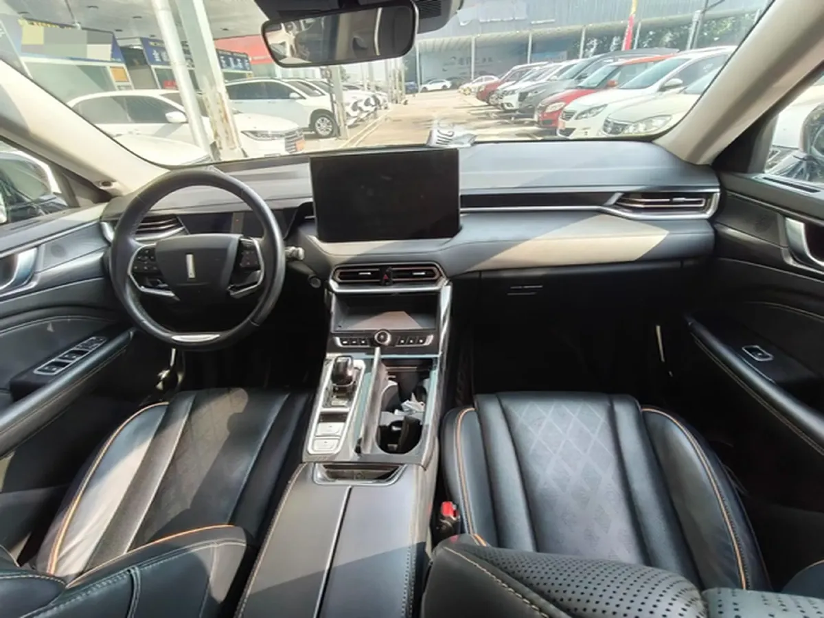 2022 MAXUS D60 1.5T 169HP L4 7DCT,autocango,china used car exporter,china ev exporter,chinese used car exporter,chinese used ev exporter