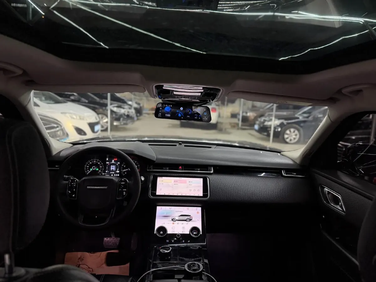 2018 Land Rover Range Rover Velar 2.0T 250HP L4 8AT,autocango,china used car exporter,china ev exporter,chinese used car exporter,chinese used ev exporter