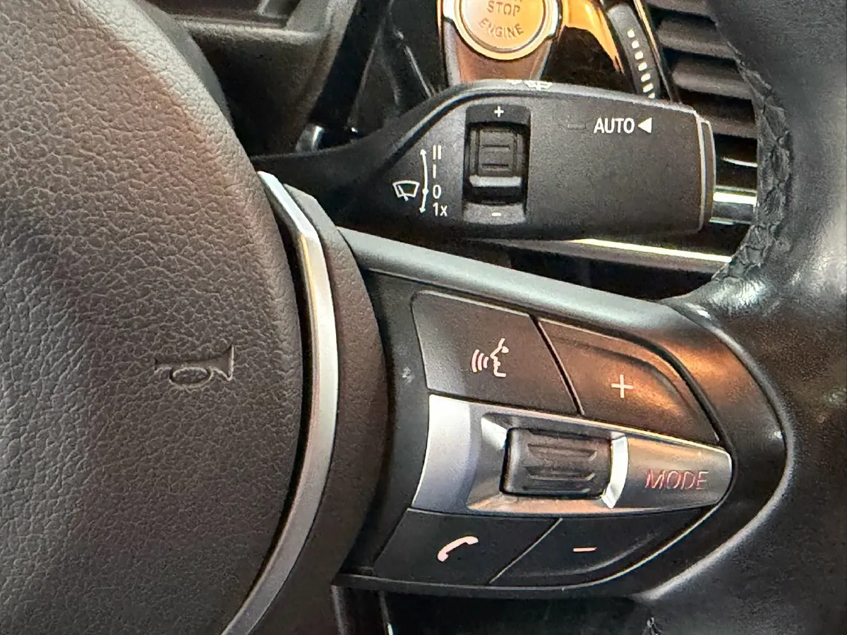 2021 BMW 1 Series 1.5T 140HP L3 7DCT,autocango,china used car exporter,china ev exporter,chinese used car exporter,chinese used ev exporter