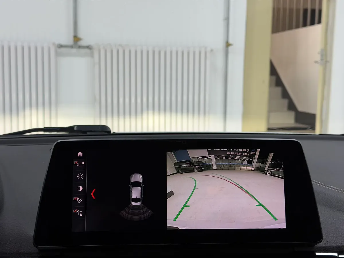 2021 BMW 1 Series 1.5T 140HP L3 7DCT,autocango,china used car exporter,china ev exporter,chinese used car exporter,chinese used ev exporter